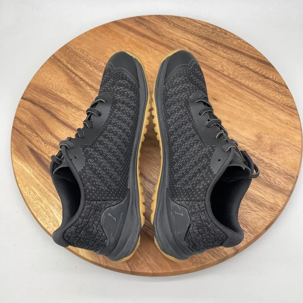 Born Primitive Savage 1 Shoes Womens Size 9 Black Running Comfort Walking Gum